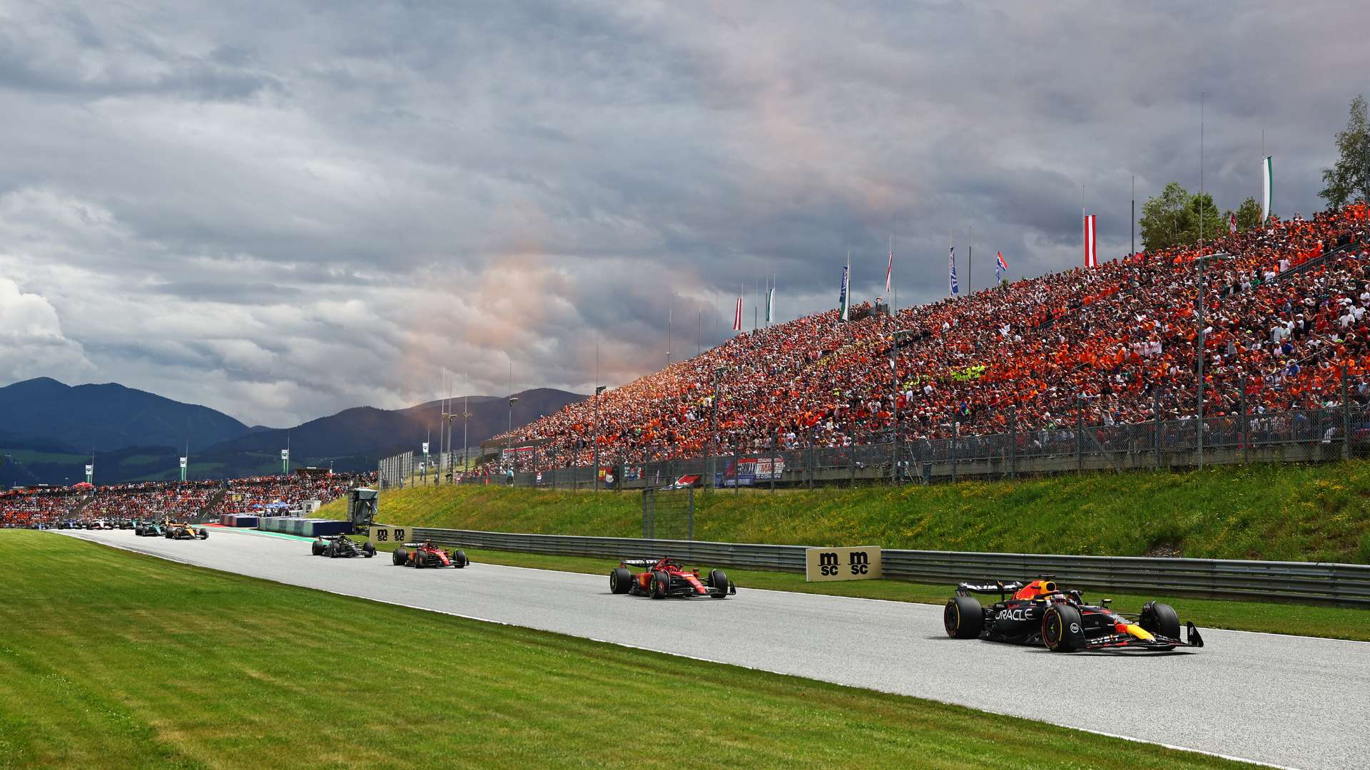 与曼城的哈 与曼城的哈